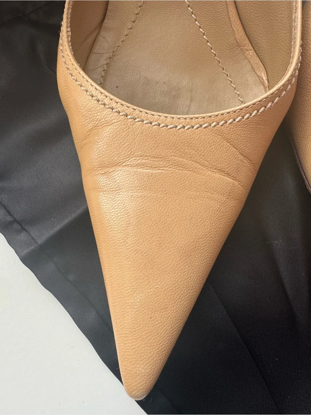 Saint Laurent Nude Leather Pointed Slingback Pumps - Picture 10 of 10